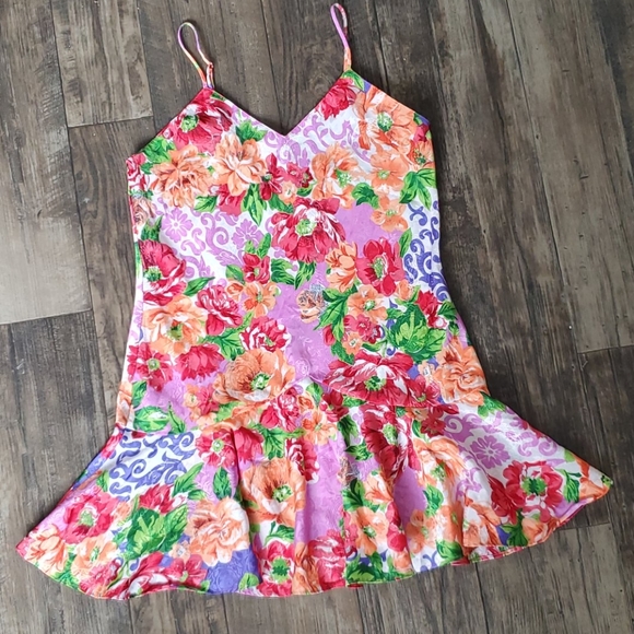 Vintage Victorias Secret Gold Label Floral Chemise - Picture 4 of 6